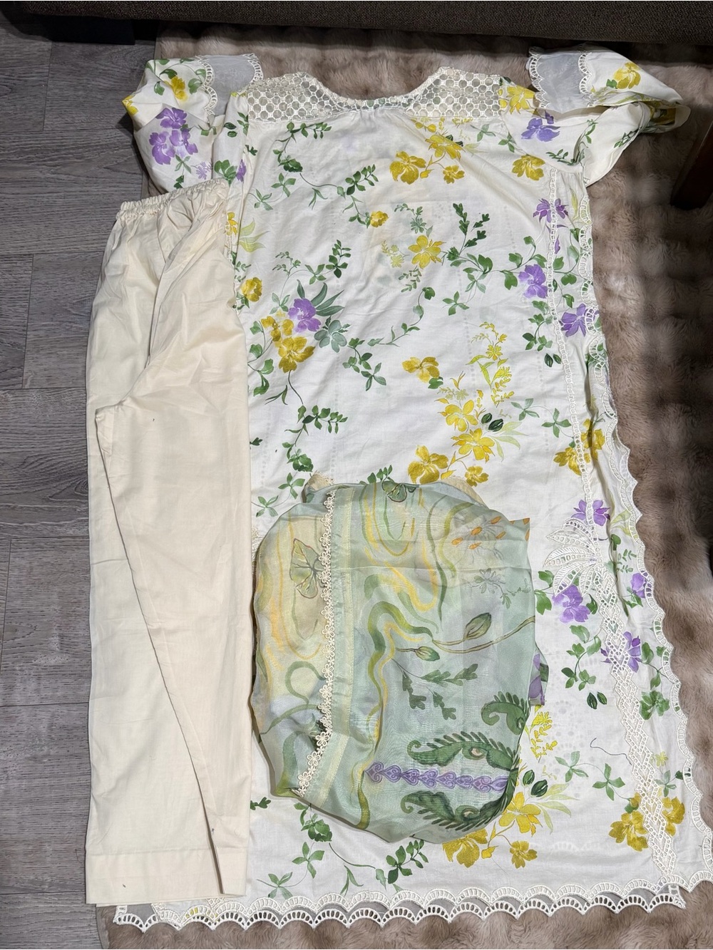 Floral Cream Track Pants & Tunic Set with Scarf